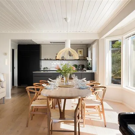 Exclusive House During Ons, Prime Location, Just 6 Minutes By Bus To The Ons Exhibition, With Stunning Views *