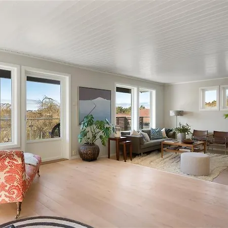 Vila Exclusive House During Ons, Prime Location, Just 6 Minutes By Bus To The Ons Exhibition, With Stunning Views Stavanger